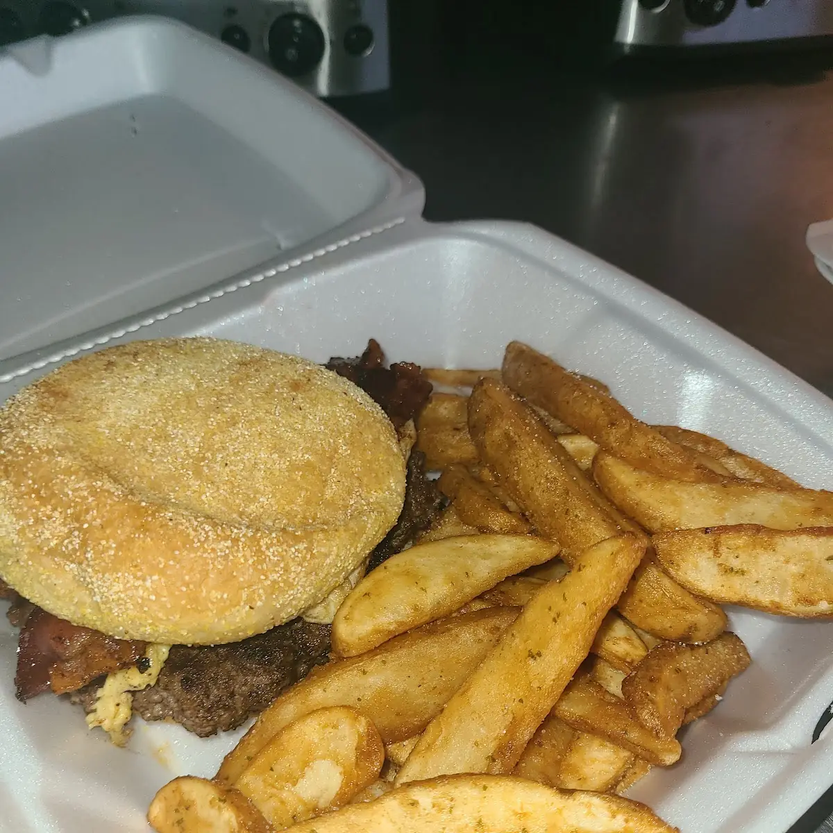 Bigma's Bacon Cheeseburger Combo