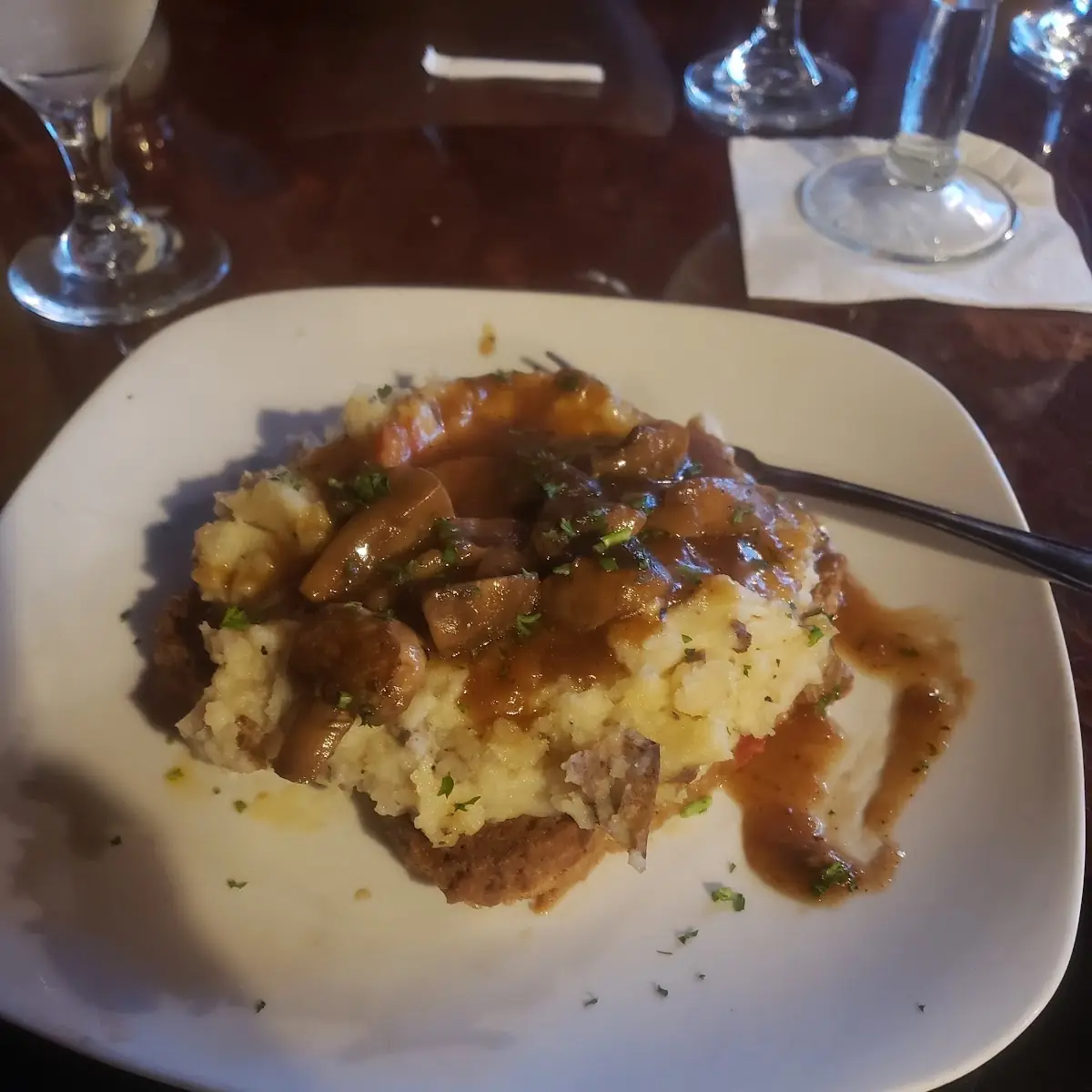 Meatloaf with Mashed Potatoes