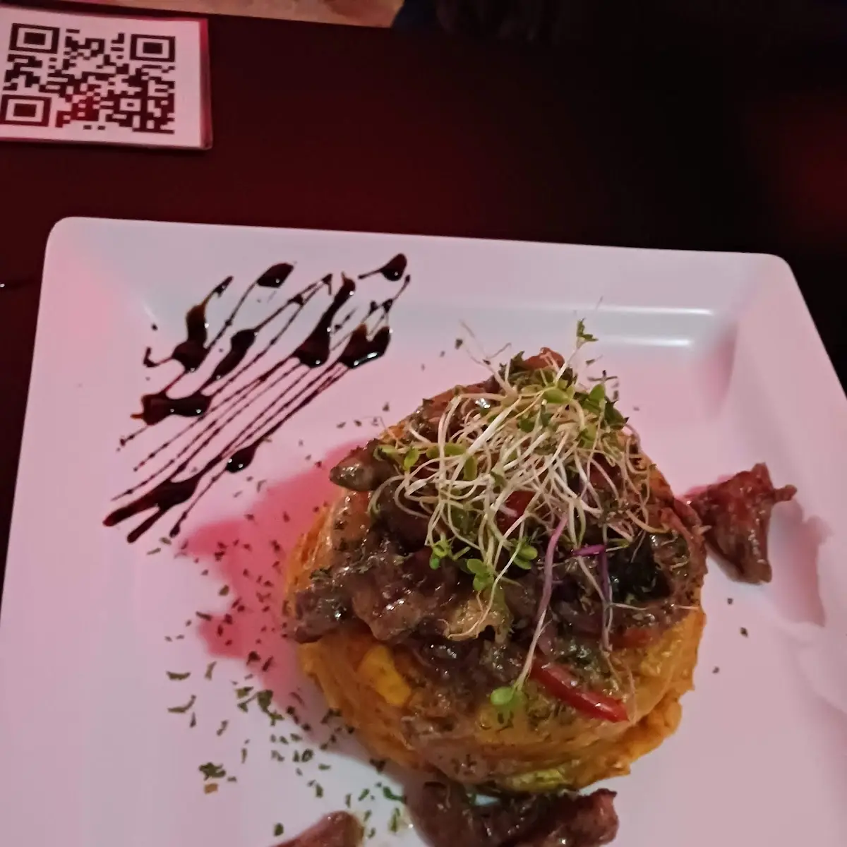 Morongo Con Carne Asada