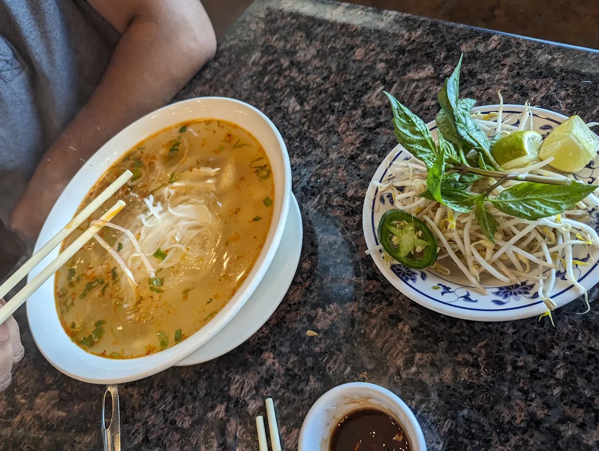 Rare Done Beef Noodle Soup With, Quynh Vietnamese Cuisine