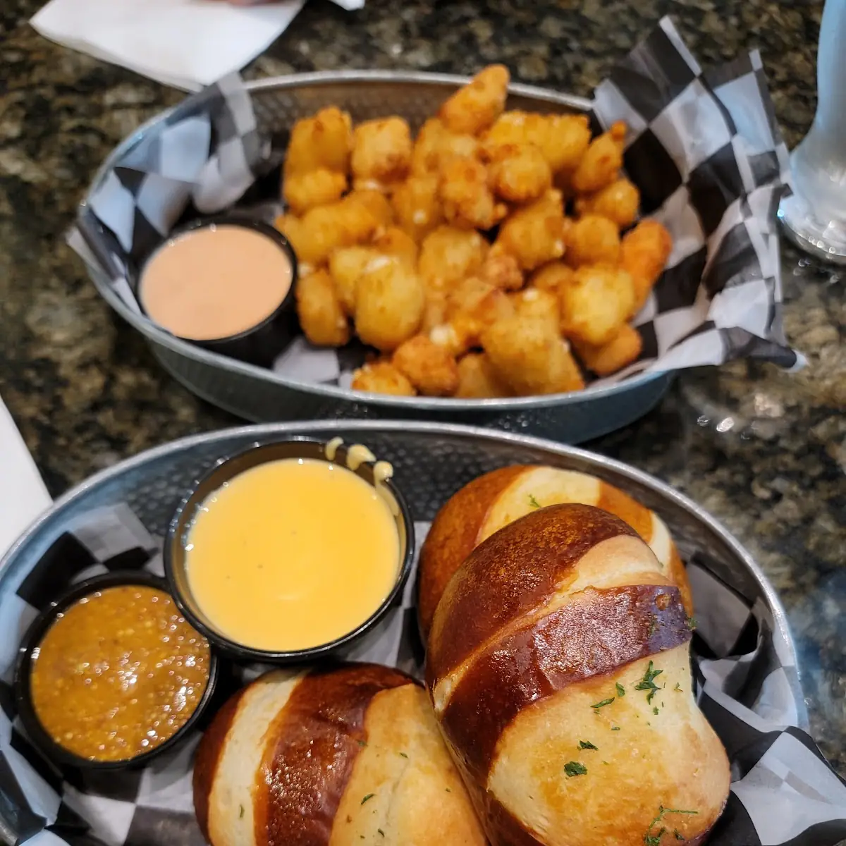 Pretzel Knots