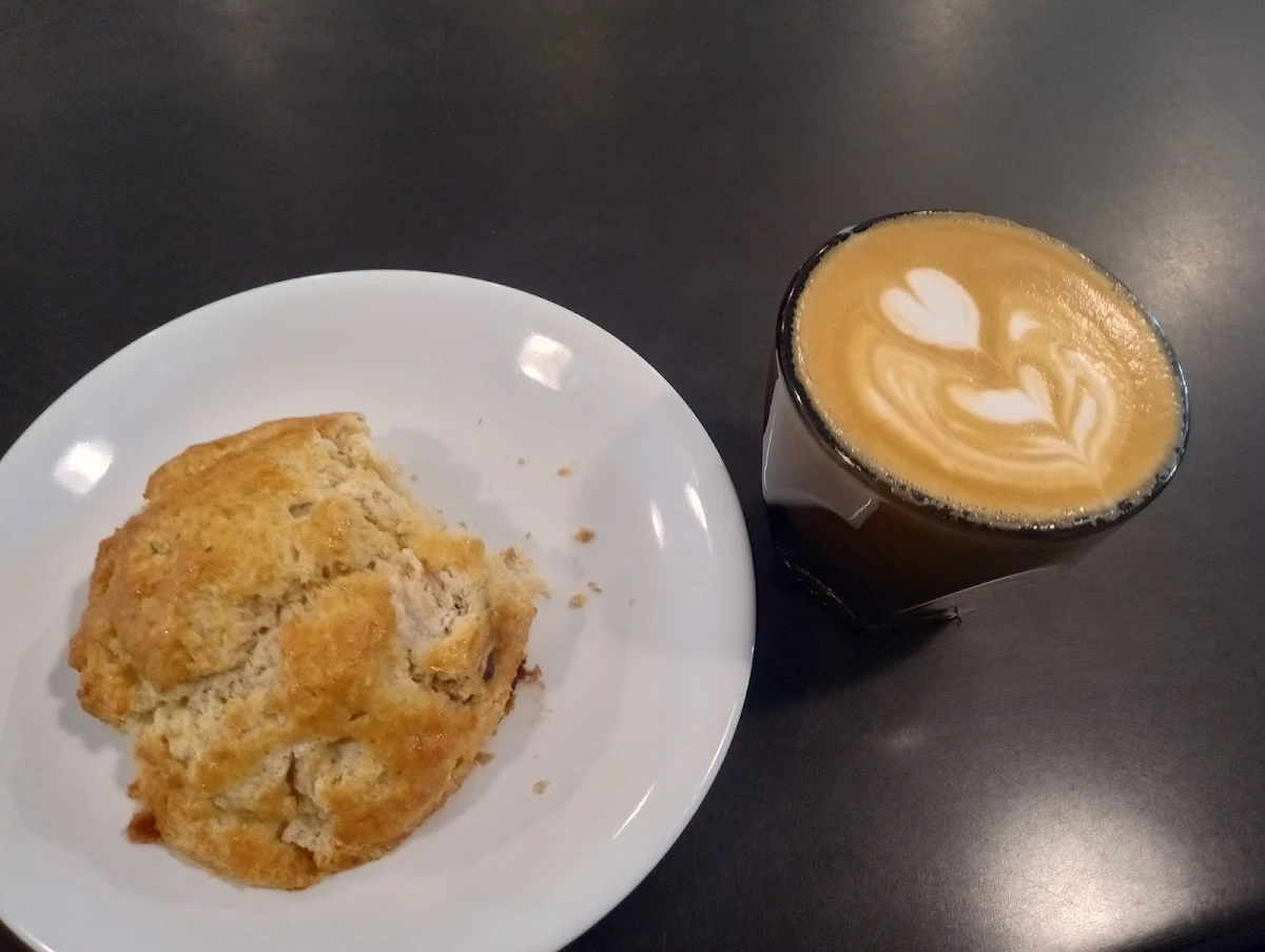Cortado & Orange Chocolate Chip Cookie