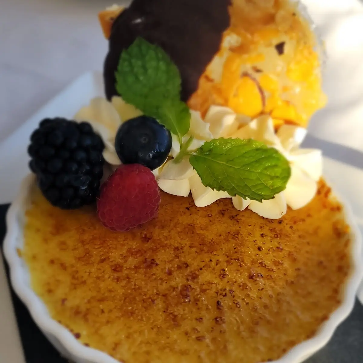 Tahitian Vanilla Bean Crème Brulee