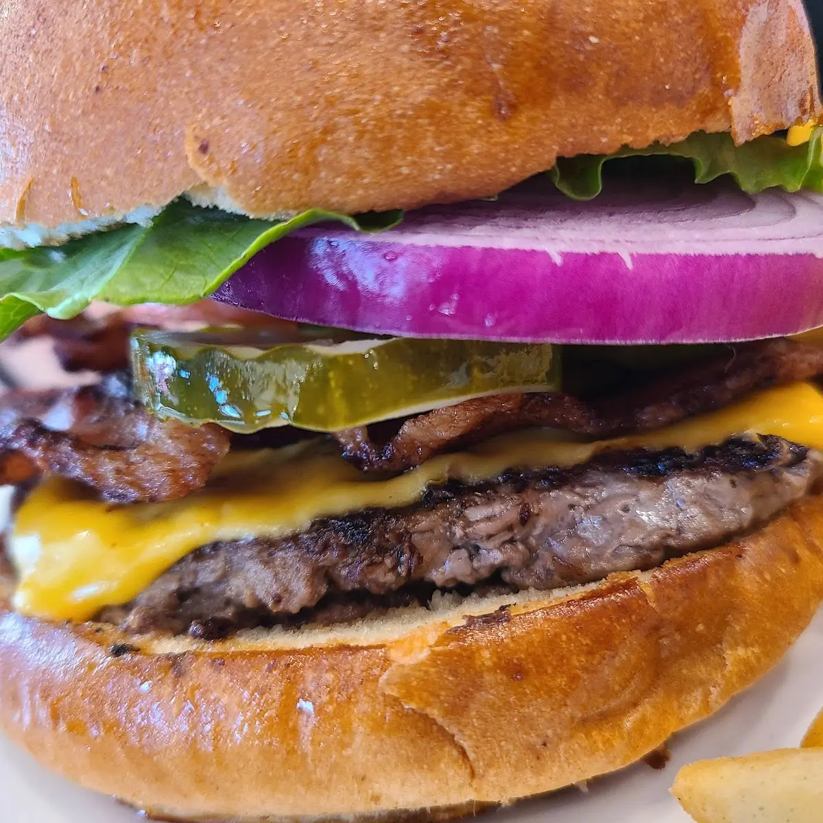 Bacon Cheeseburger