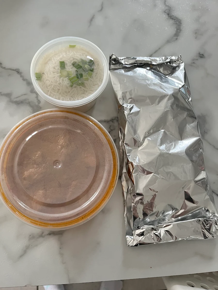Butter Chicken Combo Plate, MonAgrofoods - La Meilleure Cuisine Indienne de la Rive Sud | Plats prêts à manger Indienne