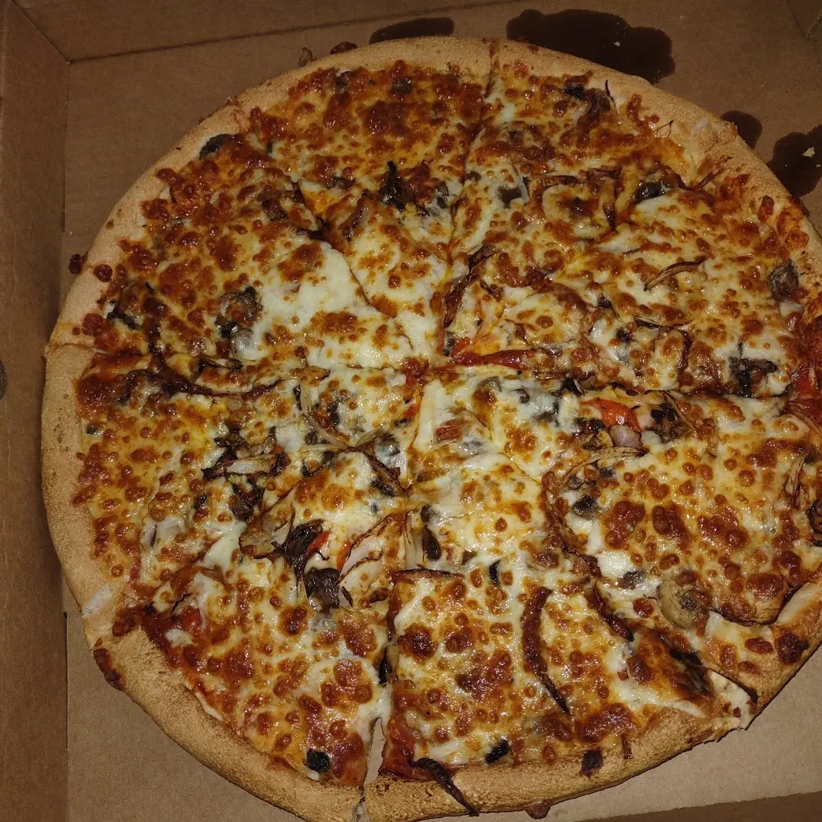 Grilled Chicken Pizza