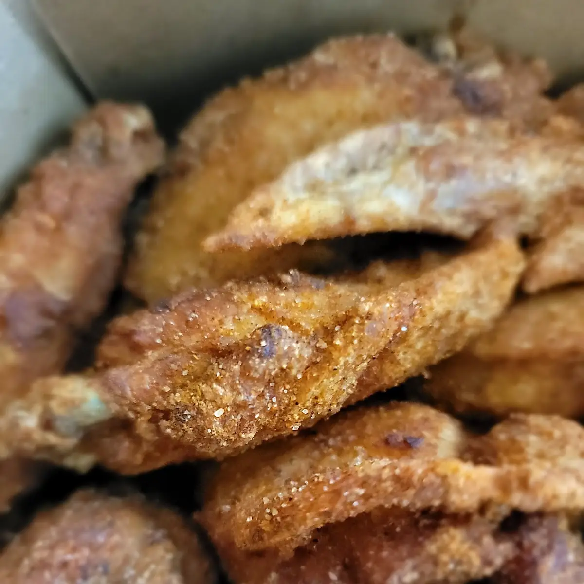 Shlap Muan Wings