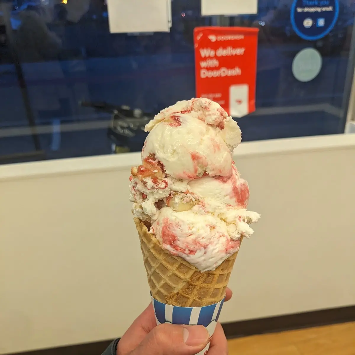 Raspberry Cheesecake Ice Cream