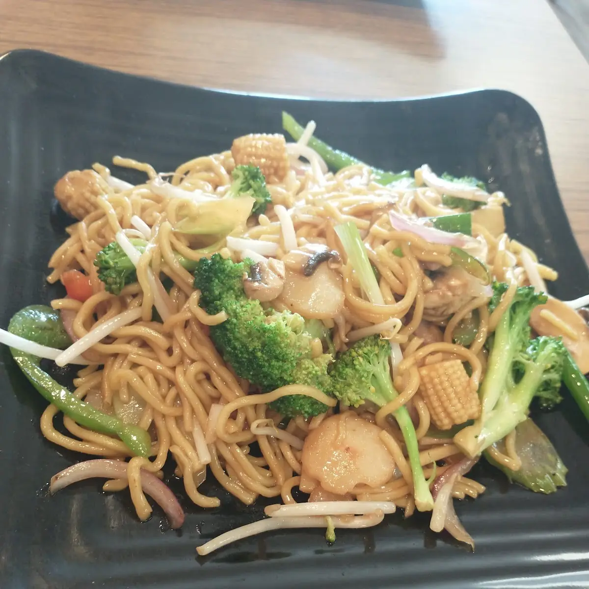 Vegetable Lo Mein