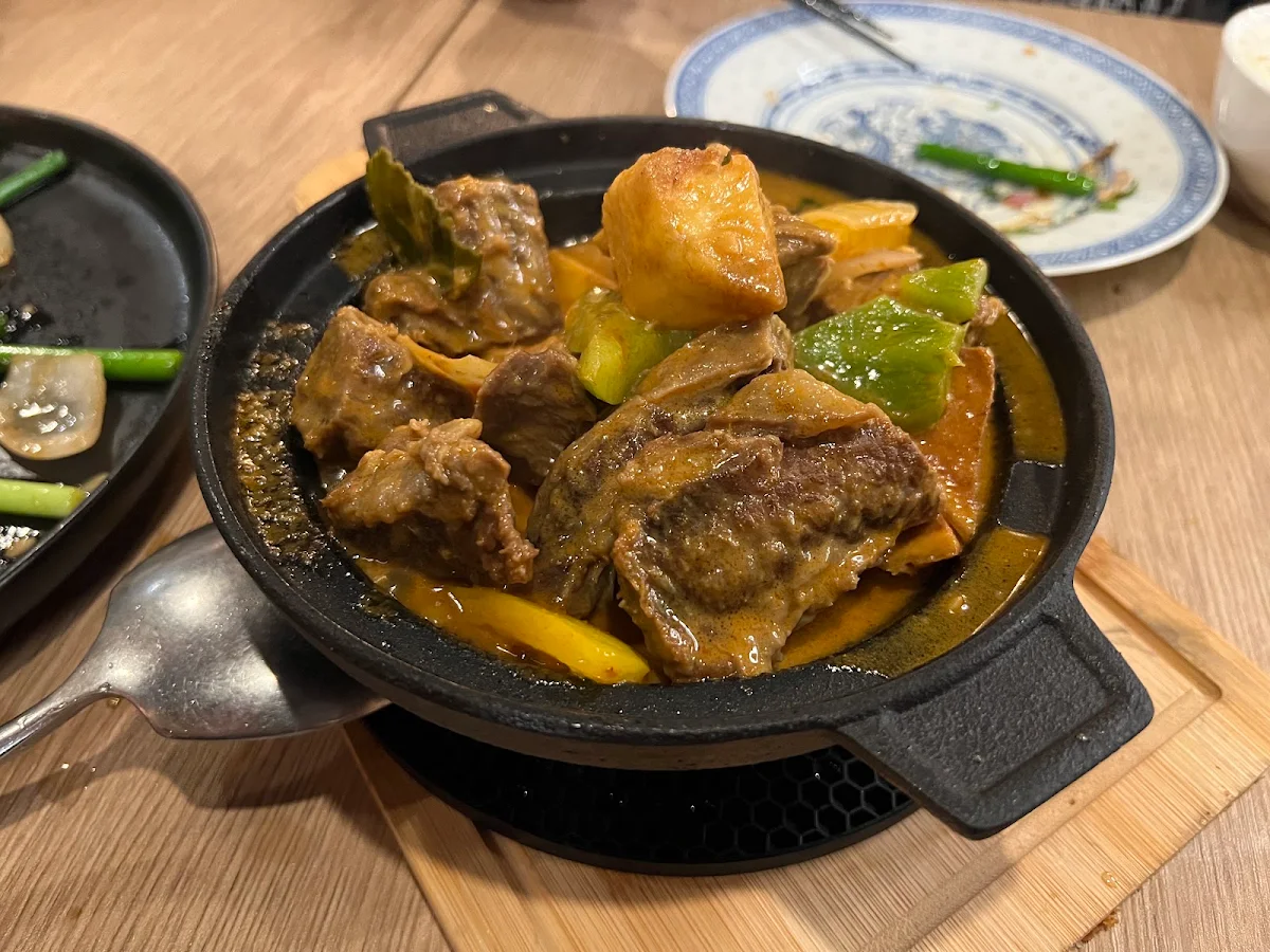 Bonless Curry Chicken Sizzling Pot
