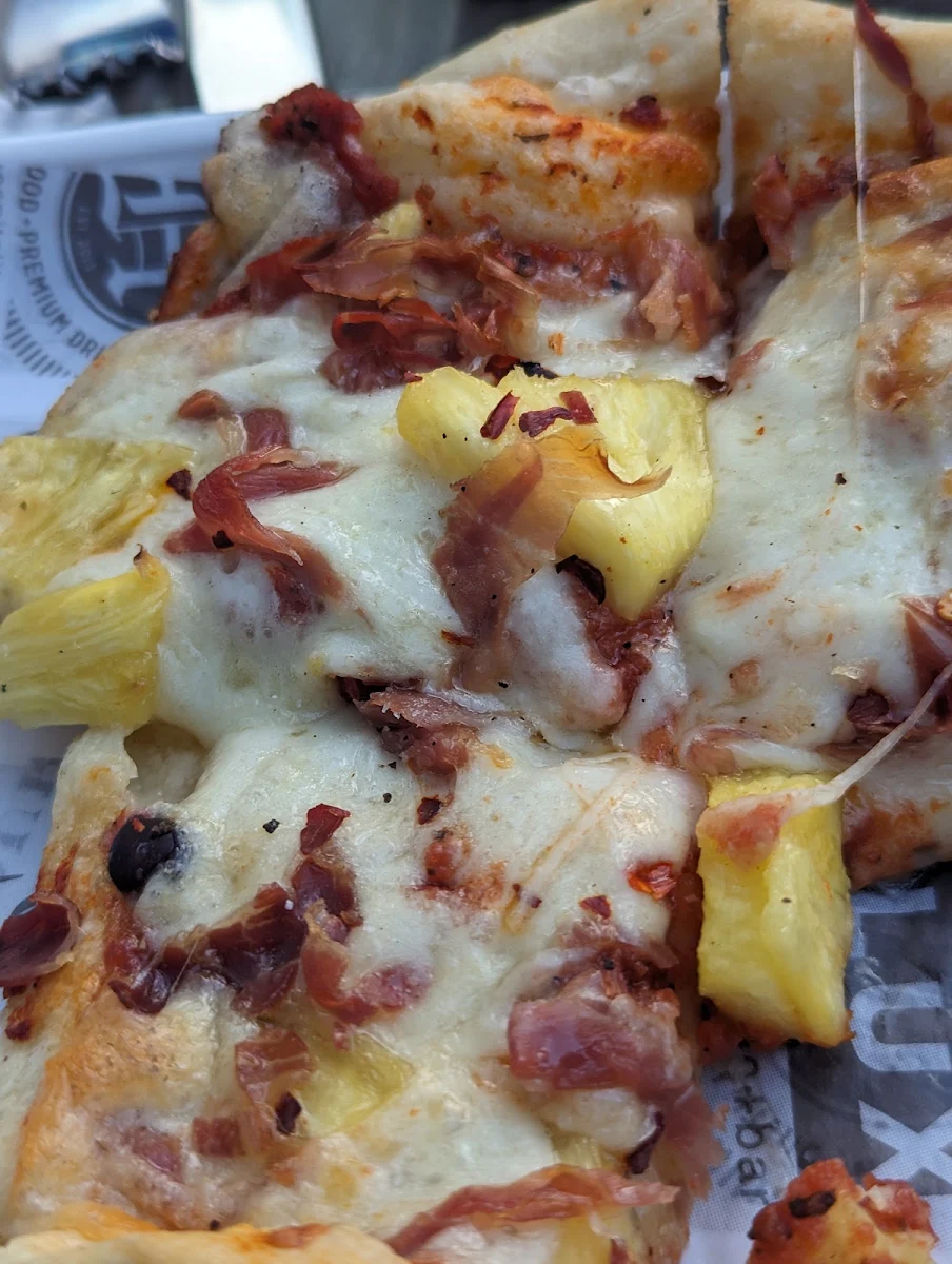 Aloha Pizza