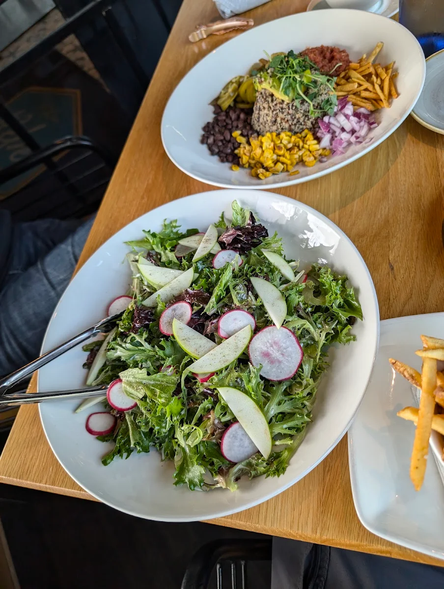 Nice Little House Salad
