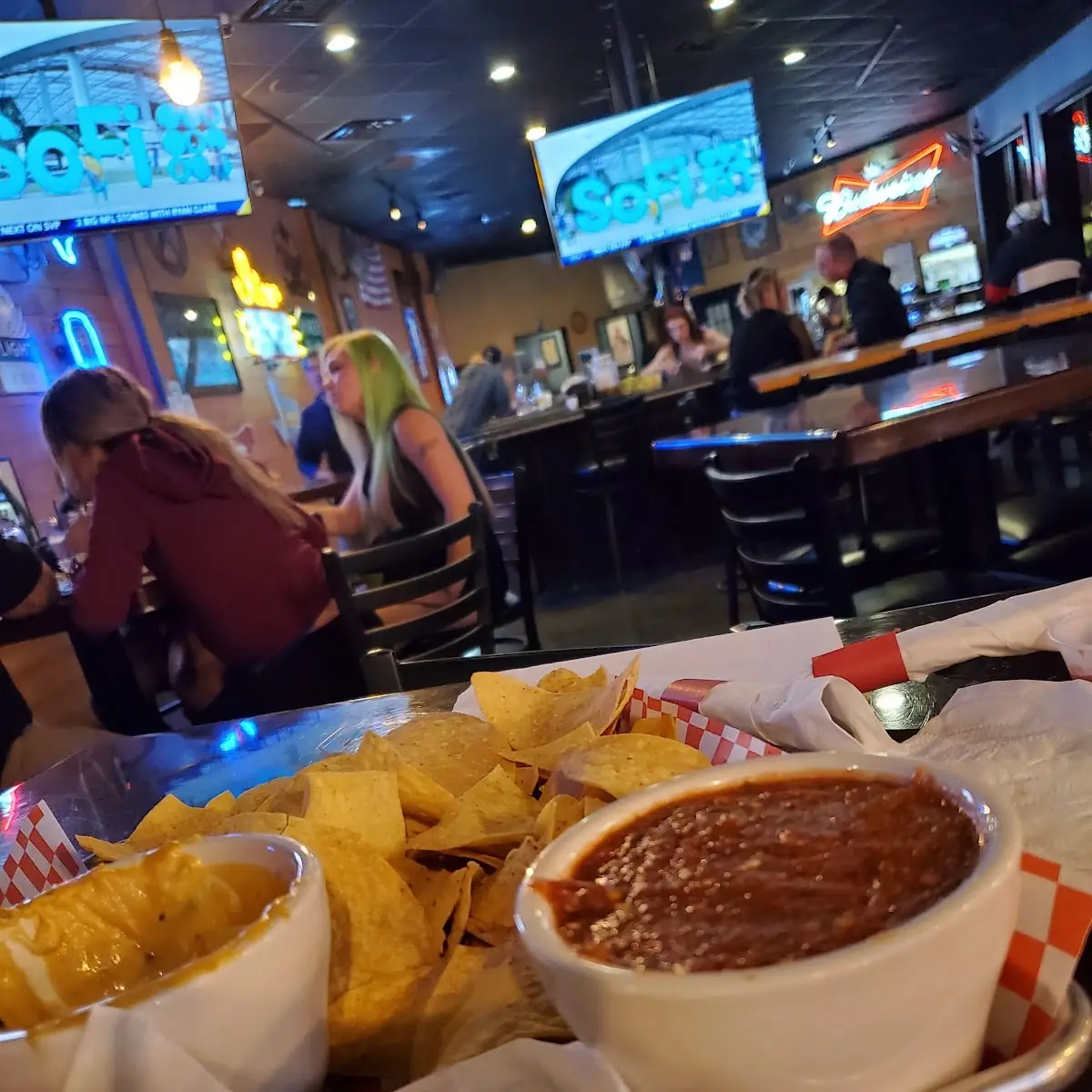 Chips & Queso