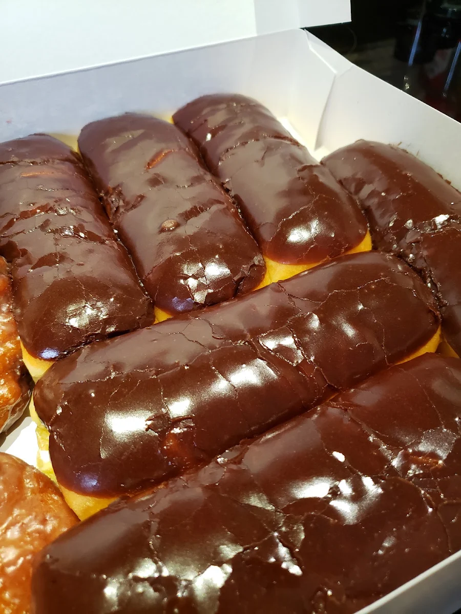 Long John Chocolate Custard