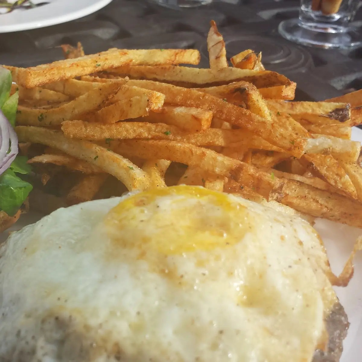 West 29th Burger