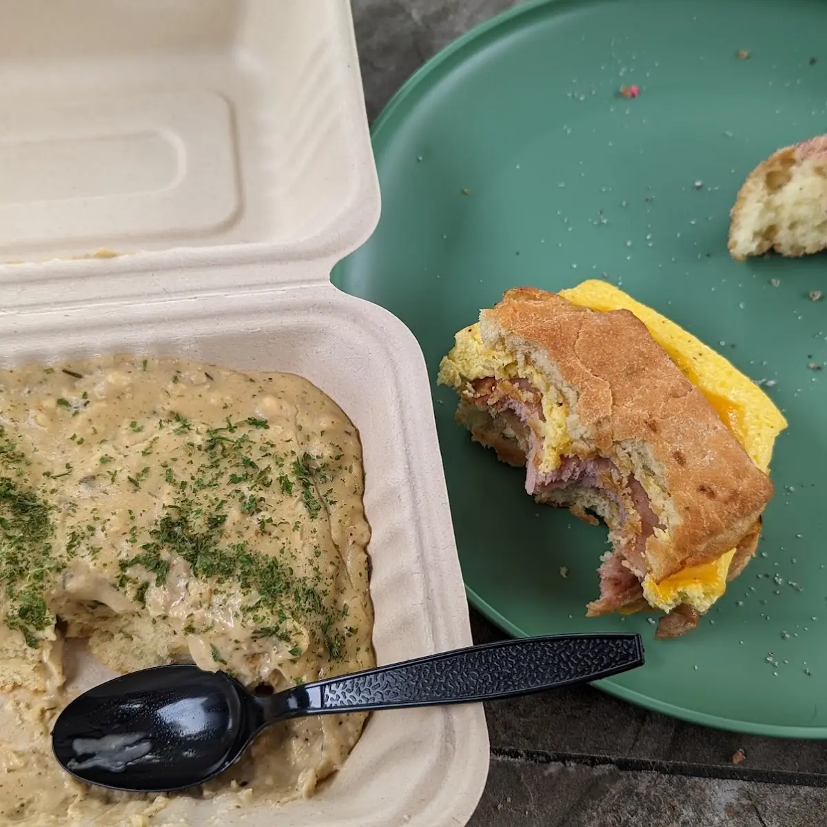 Biscuits Gravy