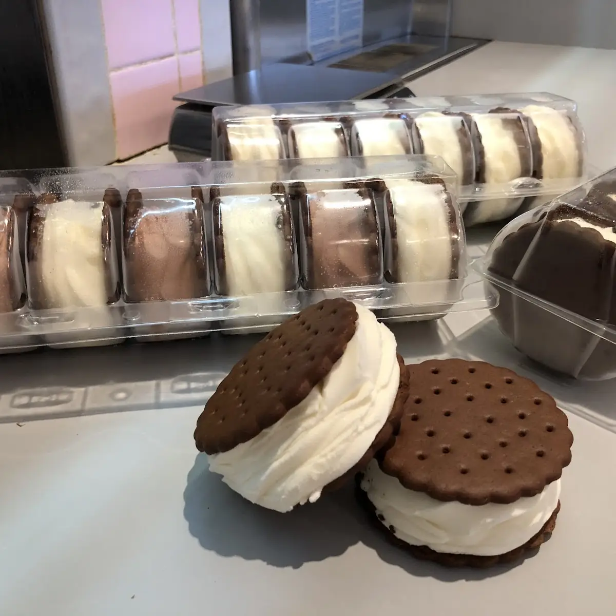 Yogurt Sandwich Cookie 6 Pack