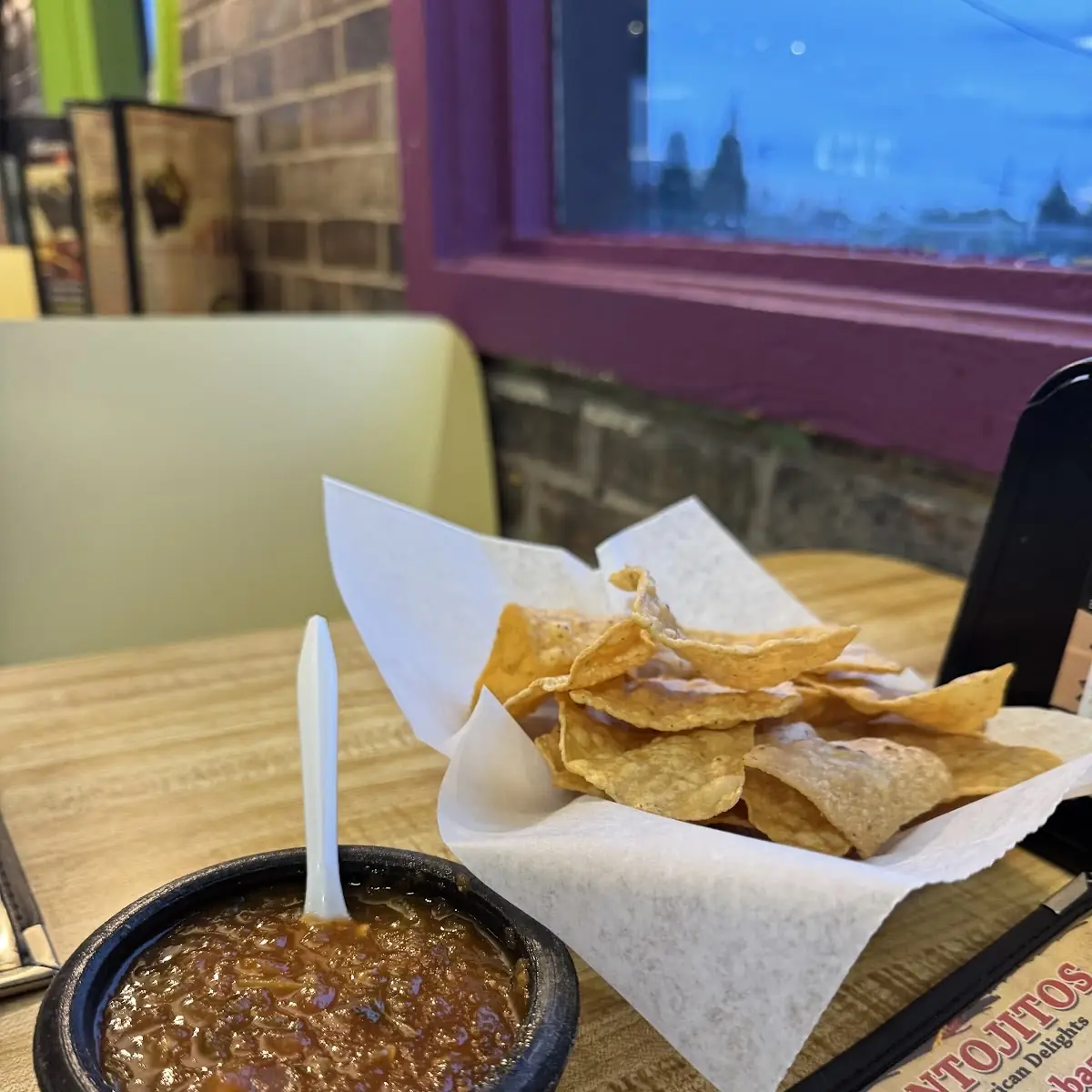 Chips & Salsa