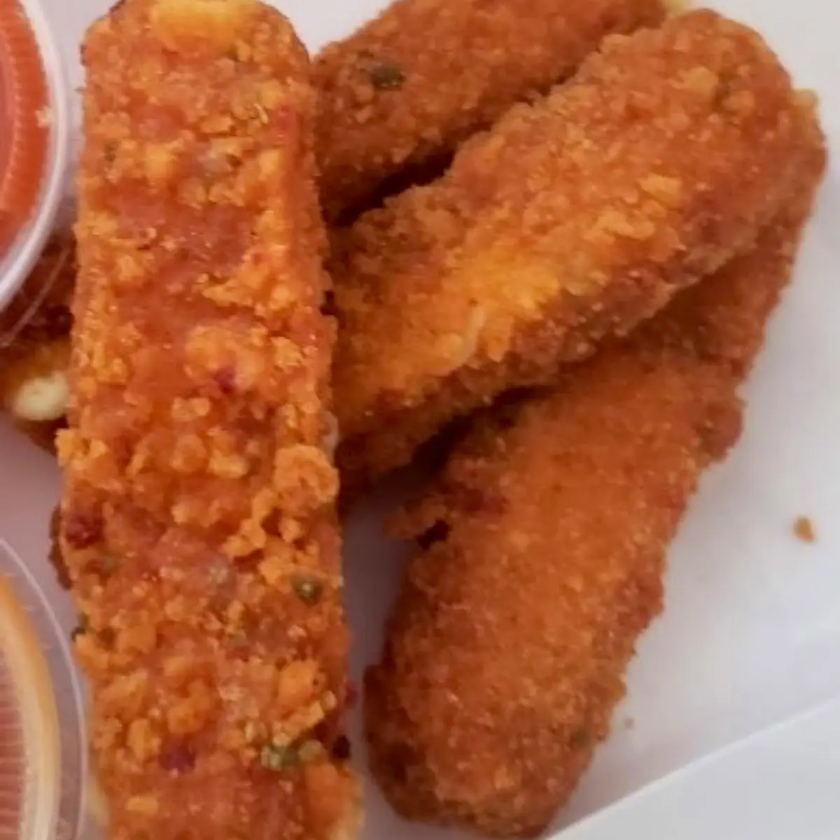 Spicy Mozzarella Sticks