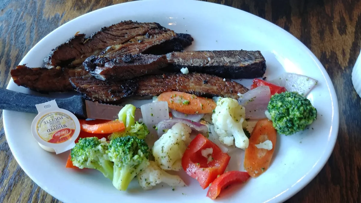 Highlights, Smokehouse Tap & Grill!
