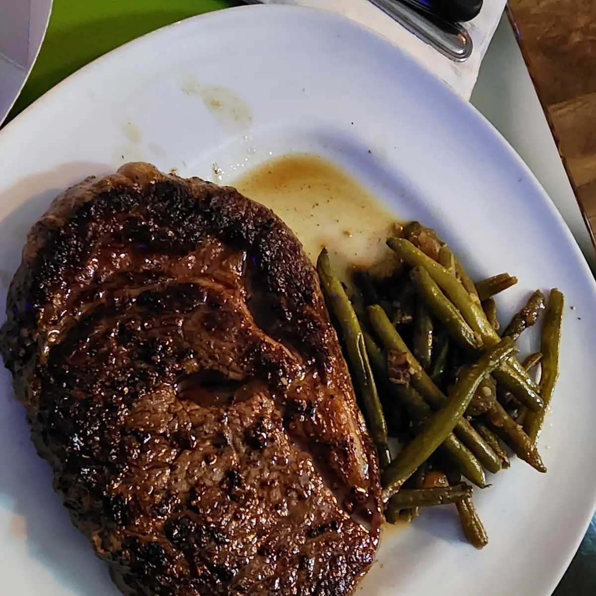 Ribeye Steak with Green Beans