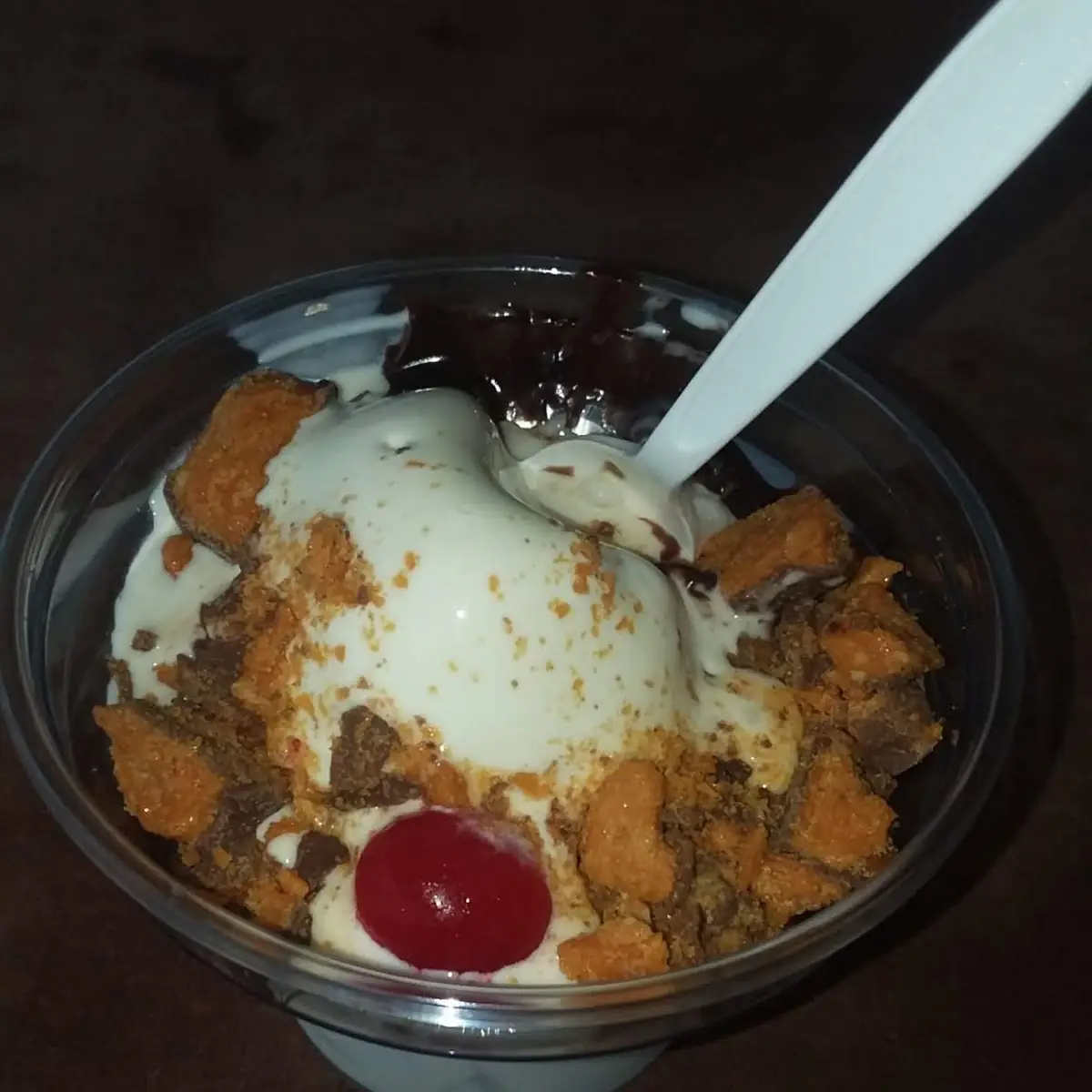 Sundae with Butterfinger