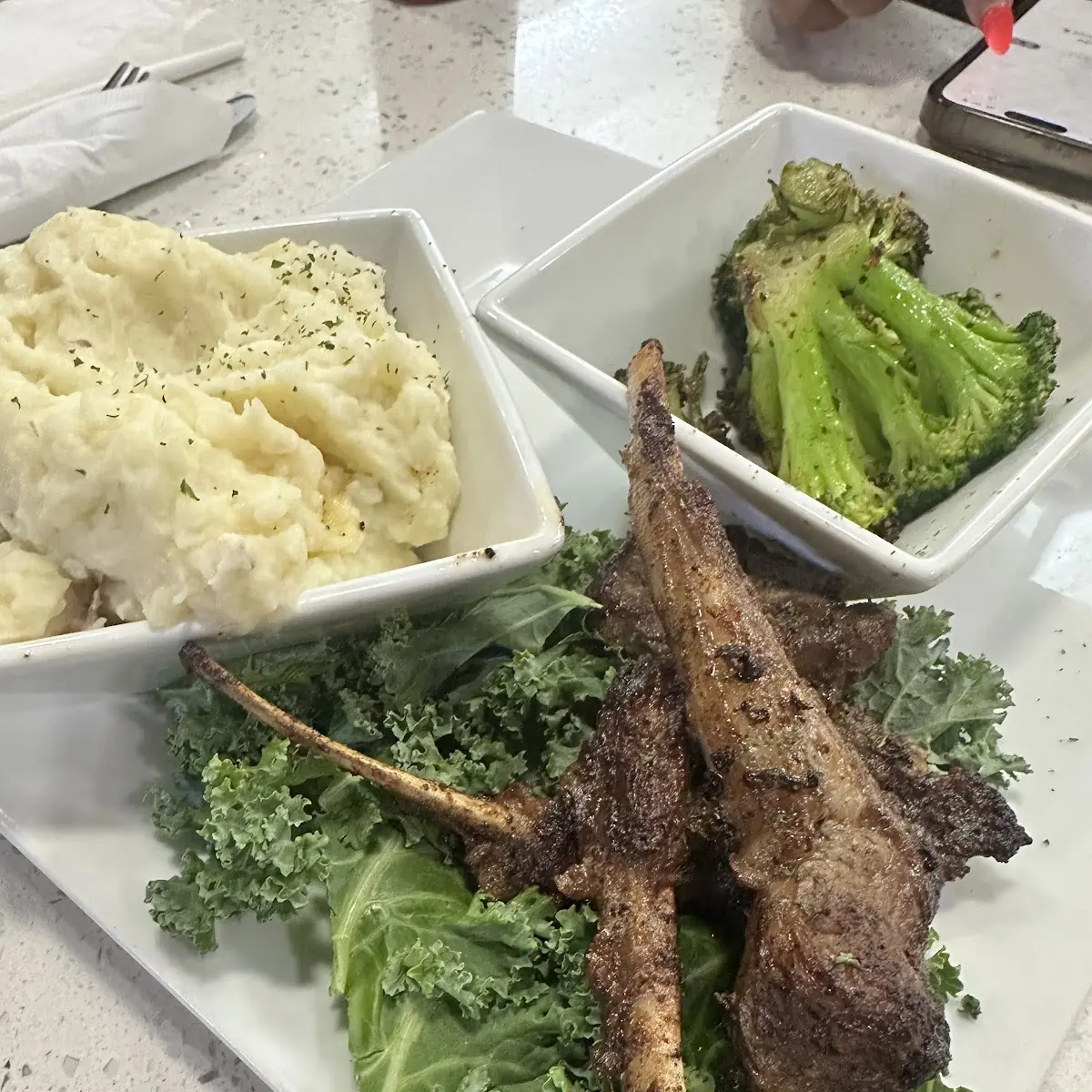 Lamb Chops 3 Mash Potatoes & Broccoli