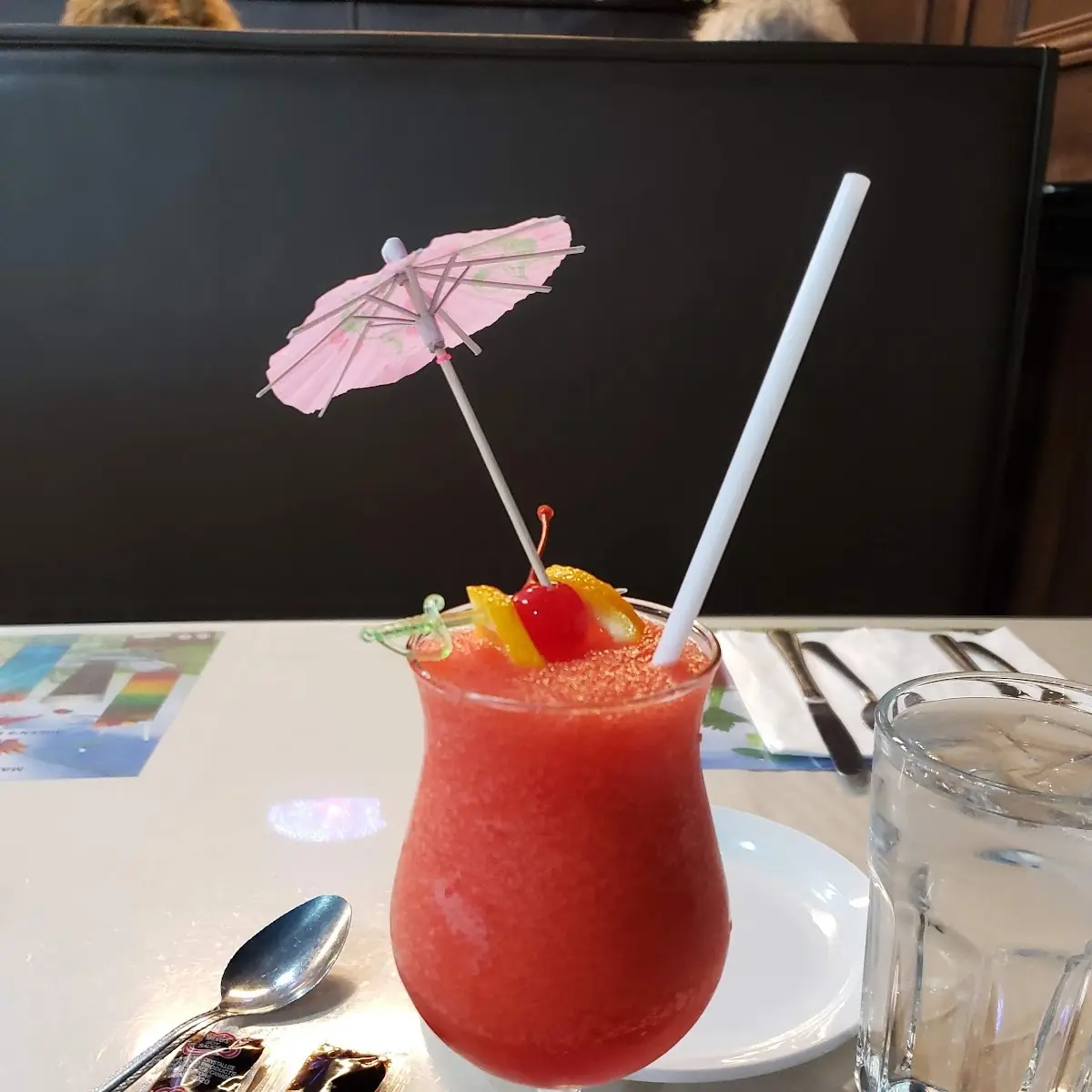 Frozen Strawberry Daiquiri, Maple Leaf Queen's Buffet