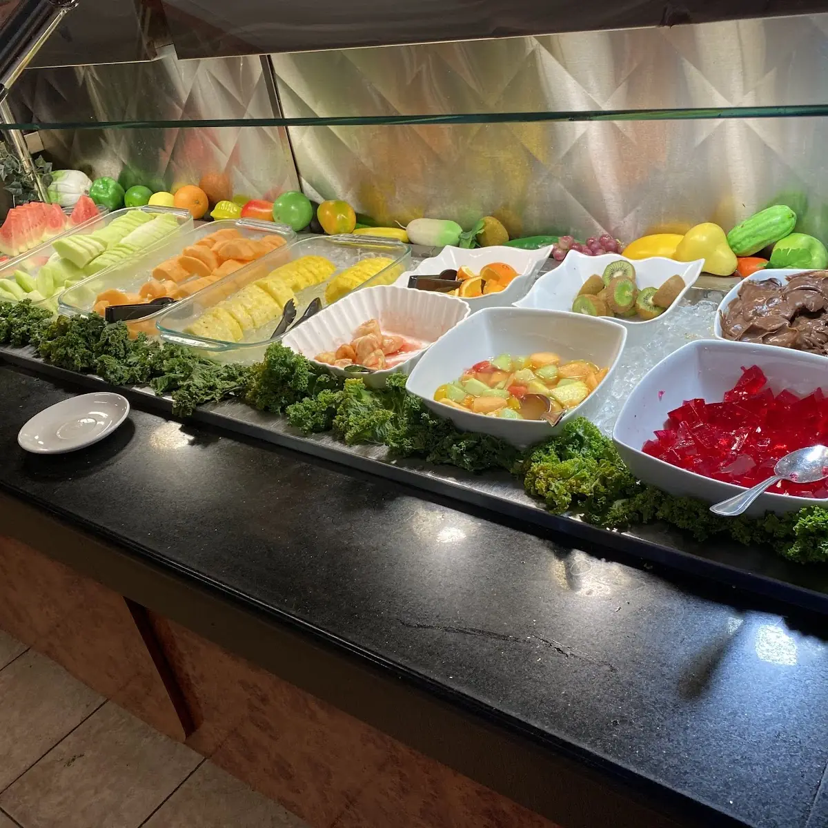 Fruit Bar, Maple Leaf Queen's Buffet