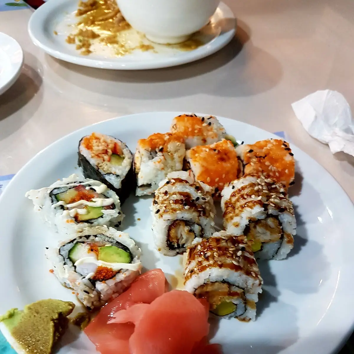 Highlights, Maple Leaf Queen's Buffet