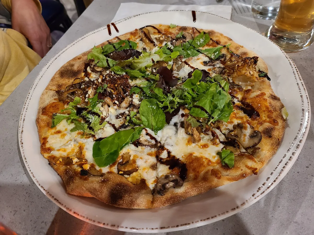 Calypso Pizza