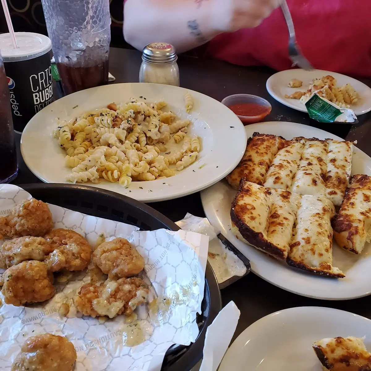 Chicken Alfredo Cheesy Bread Sticks Boneless Wings