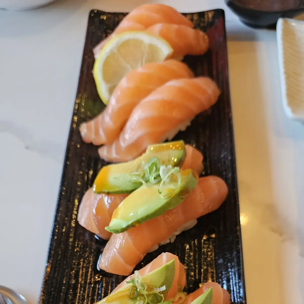 Salmon Sashimi 6pc