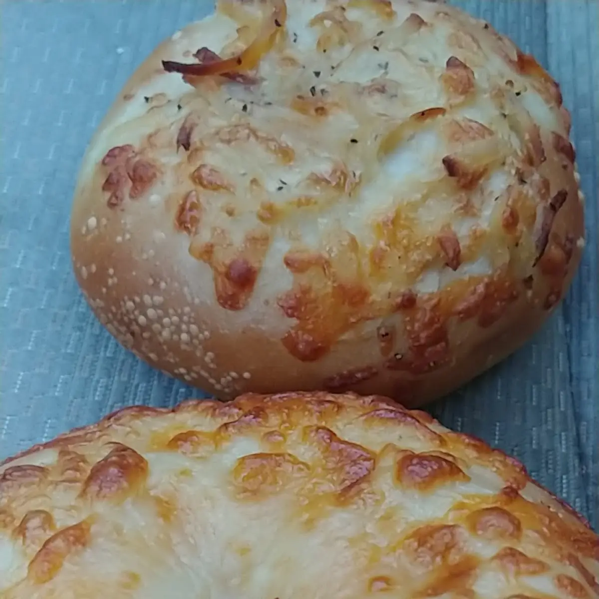 Six Cheese Bagel
