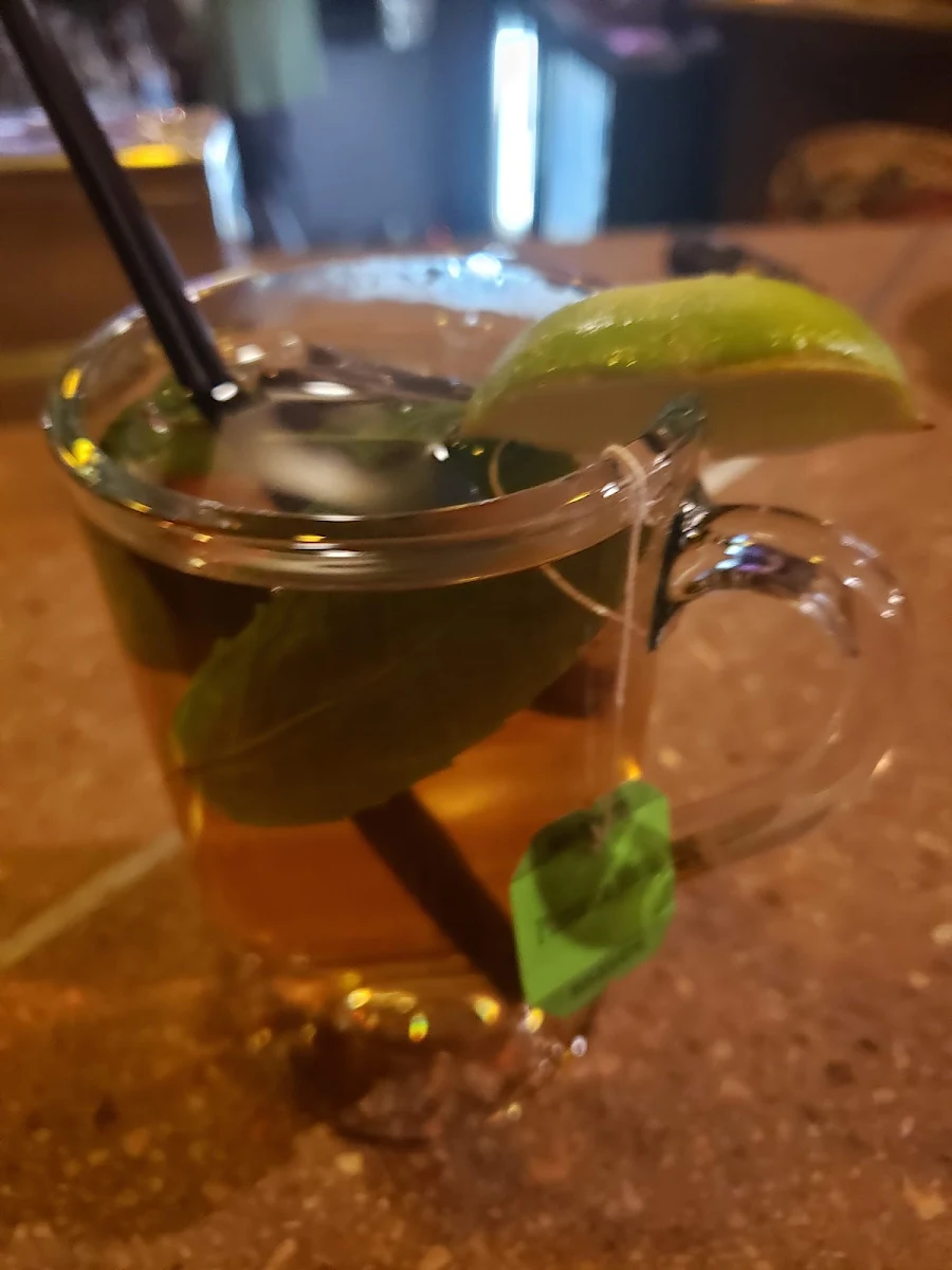 Hot Tea with Mint and Lemon