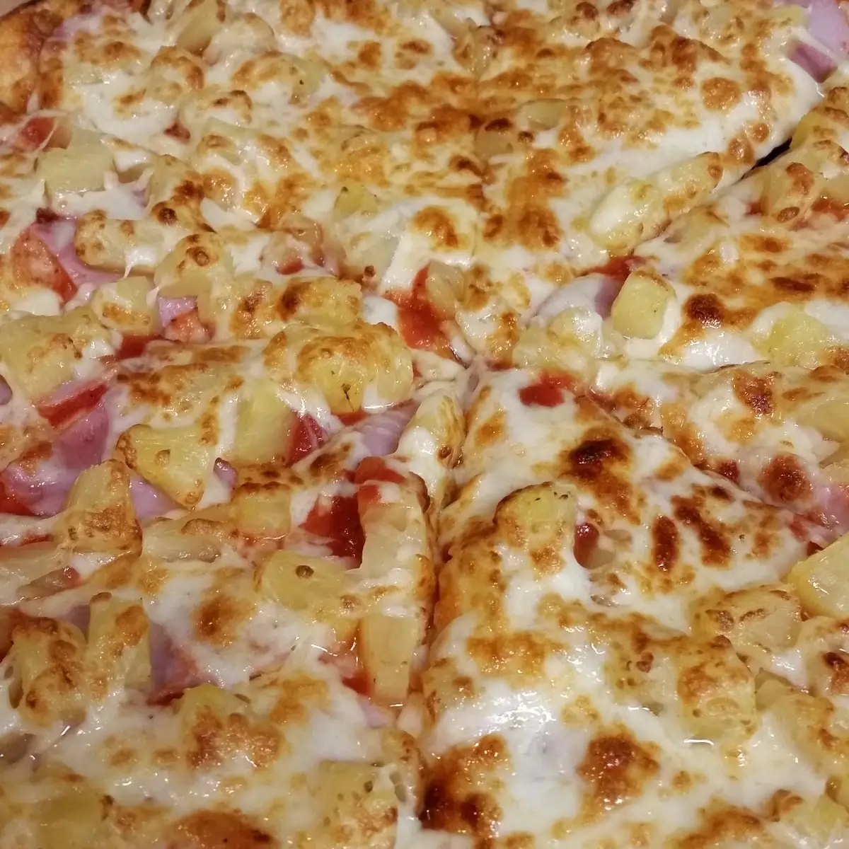 Hawaiian Pizza