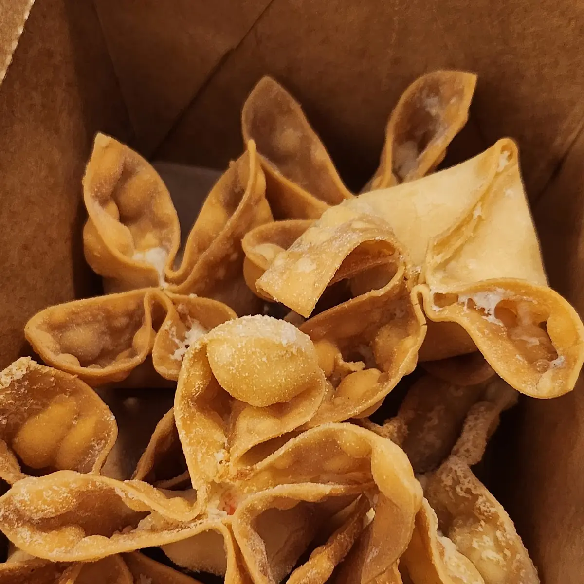 Crab Rangoon 6 Pieces
