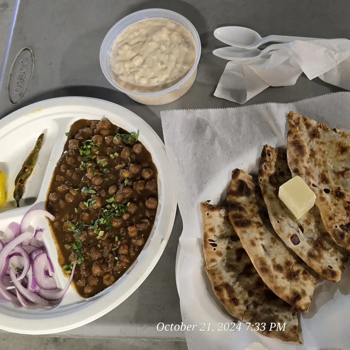 Amritsari Kulcha With Choley