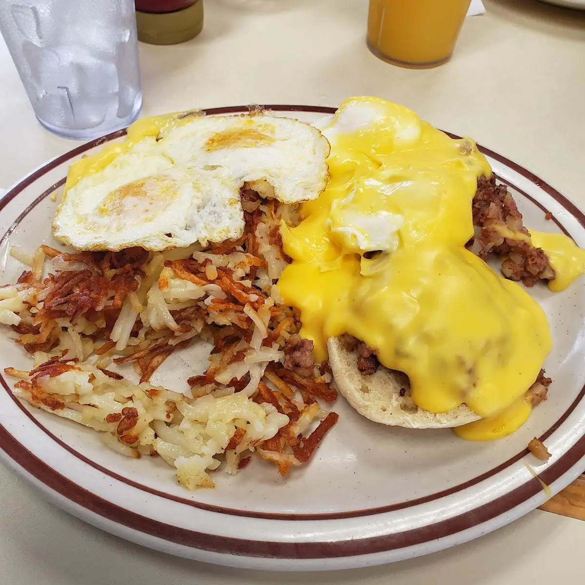 Corned Beef Hash Benedict