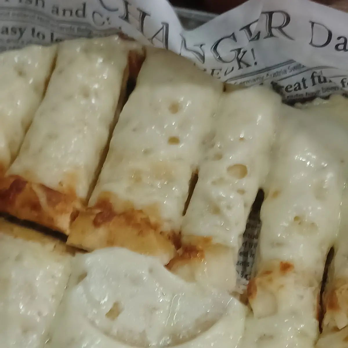 Garlic Cheese Bread