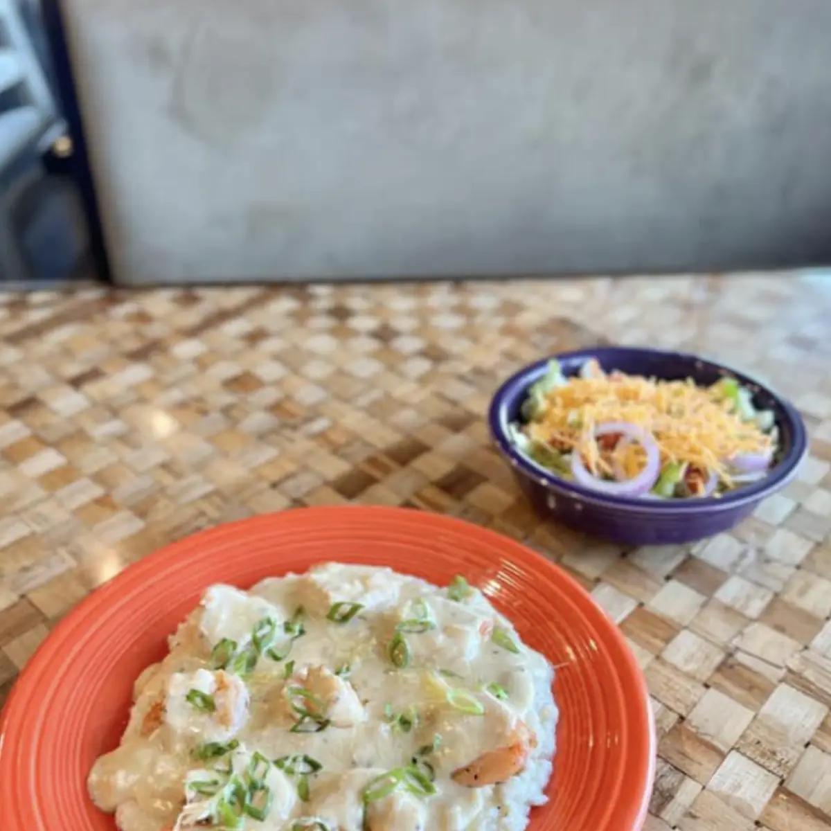 Rice Pilaf Coleslaw Mashed Potatoes Apple Sauce Green Beans Cottage Cheese Homemade Chips Corn