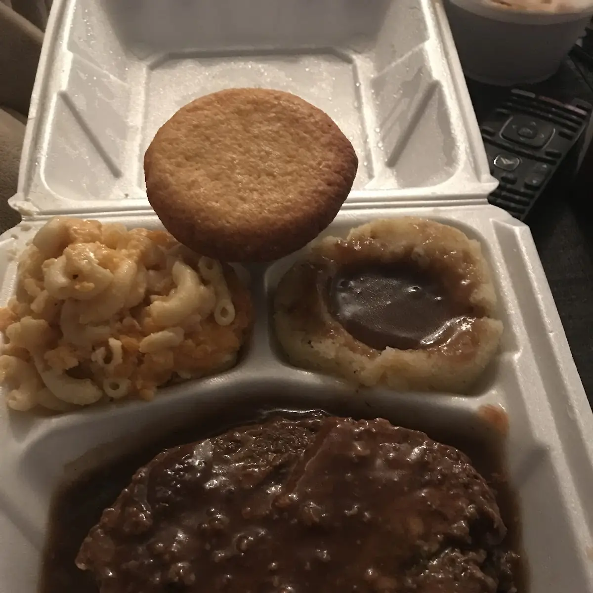 Meatloaf with Mashed Potatoes and Gravy