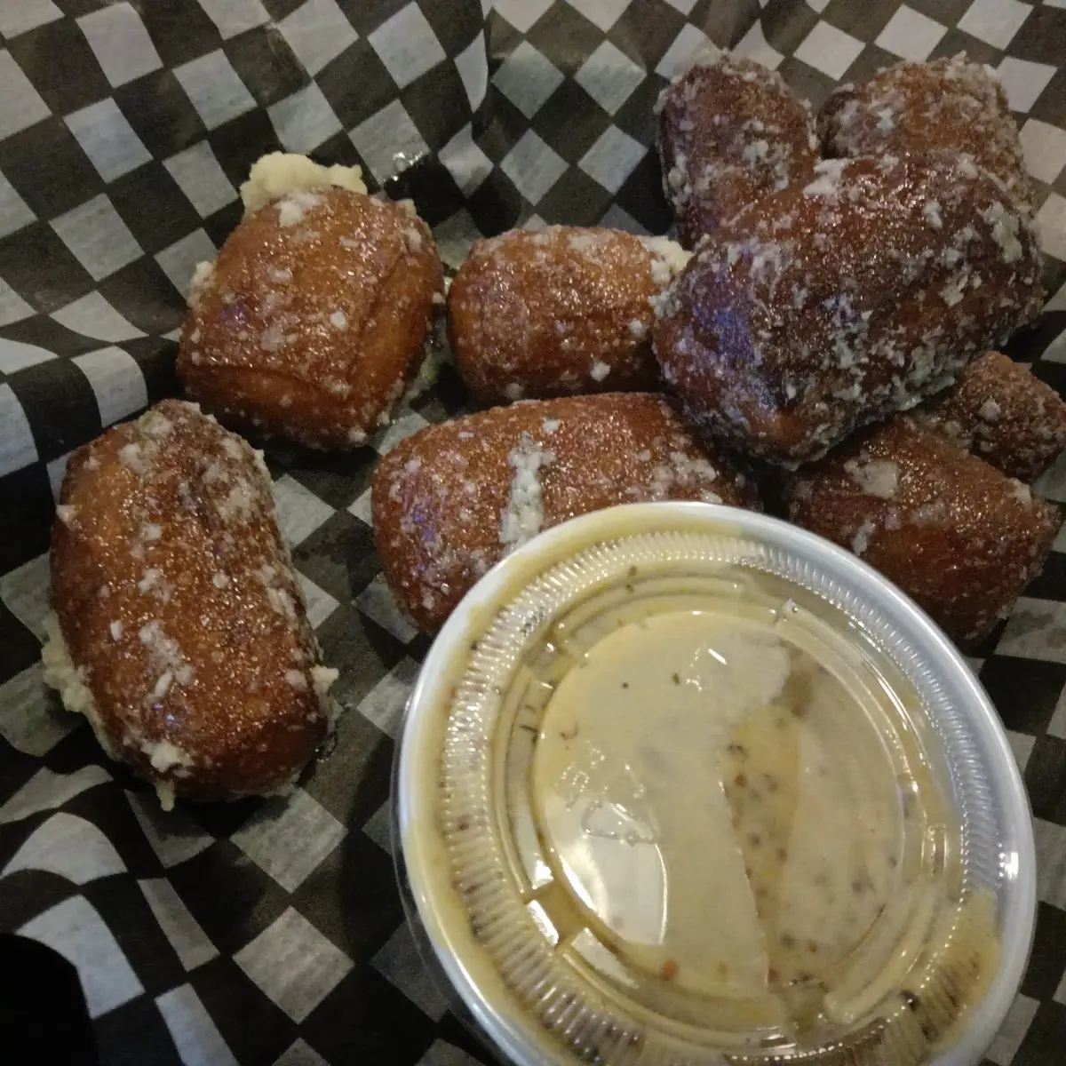 Pretzel Bites