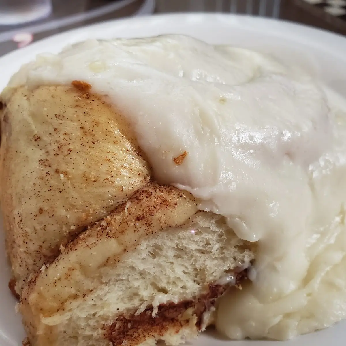Mee Maws Famous Cinnamon Roll