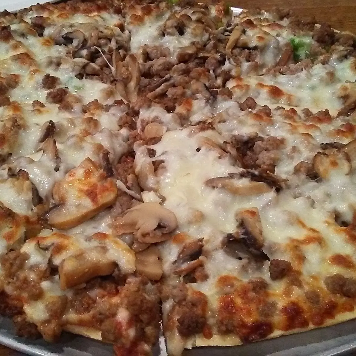 Medium Supreme Pizza