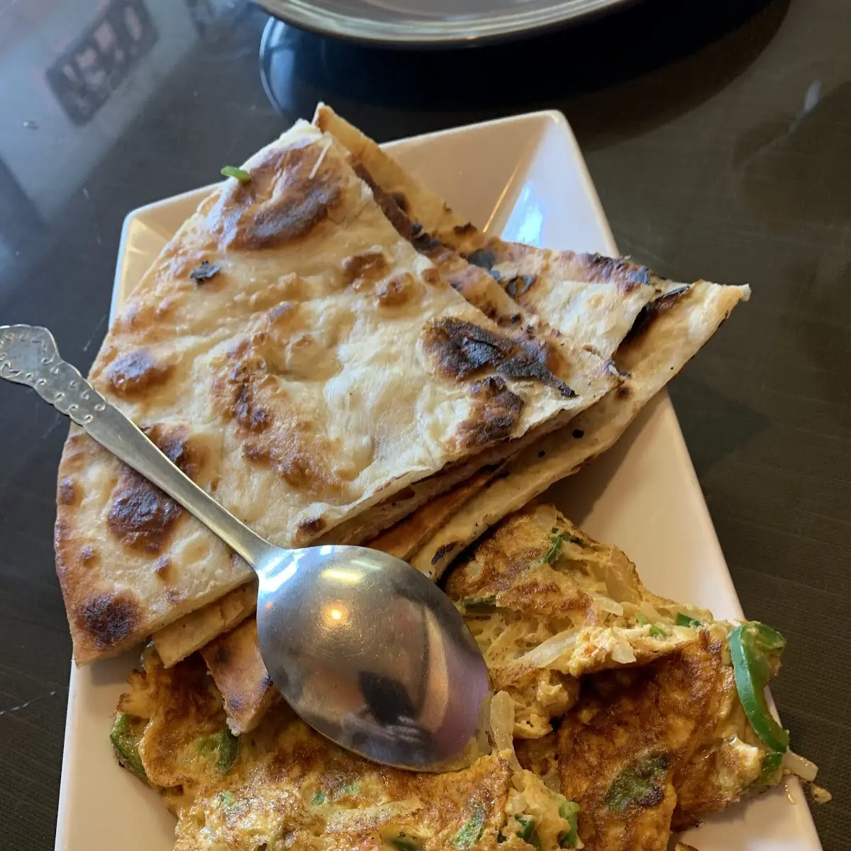 Omelette Paratha Plate