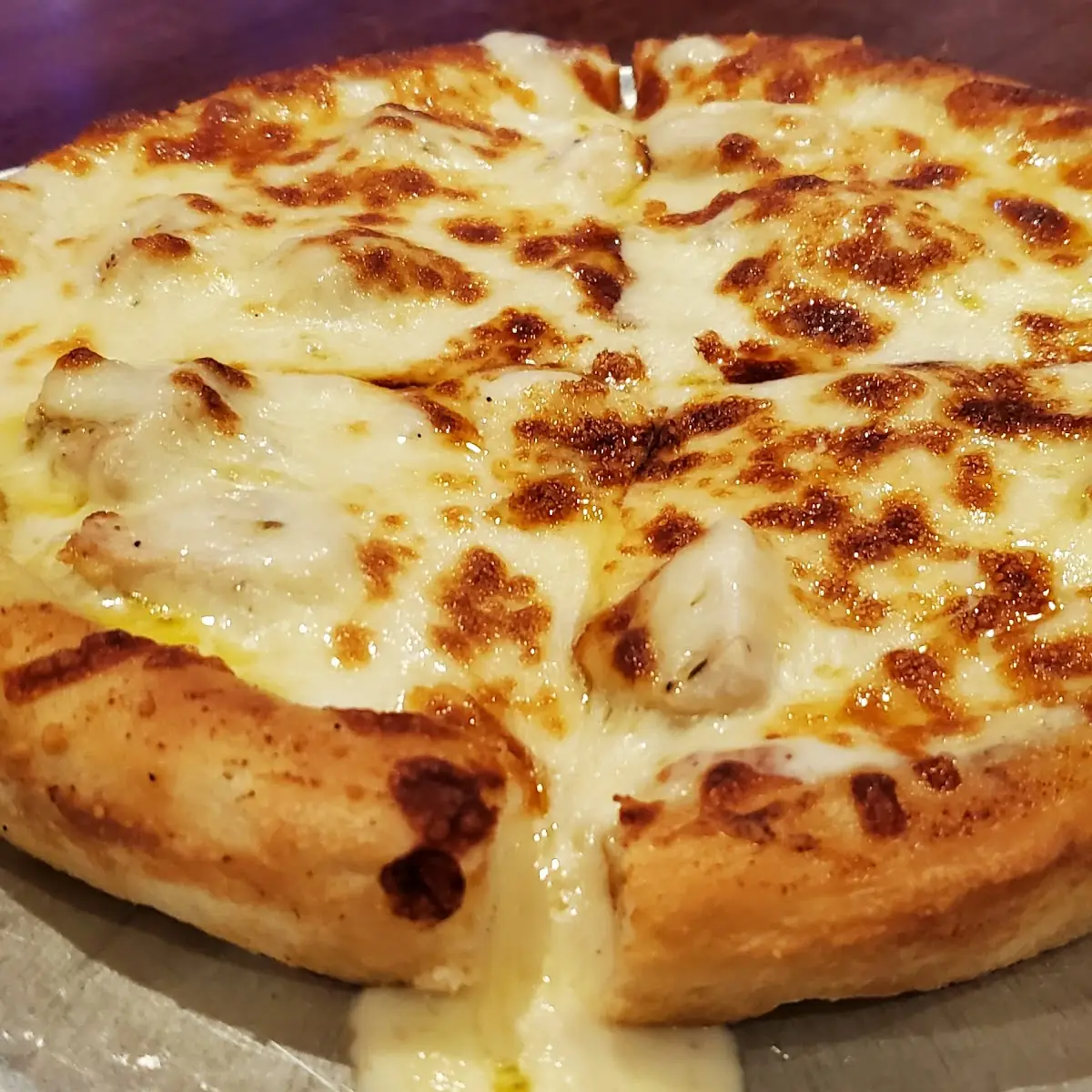White Chicken Pizza