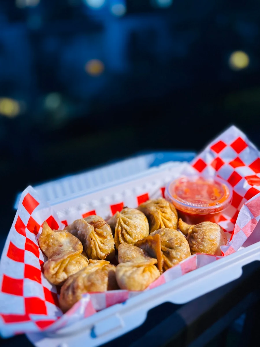 Veg Fried Momos