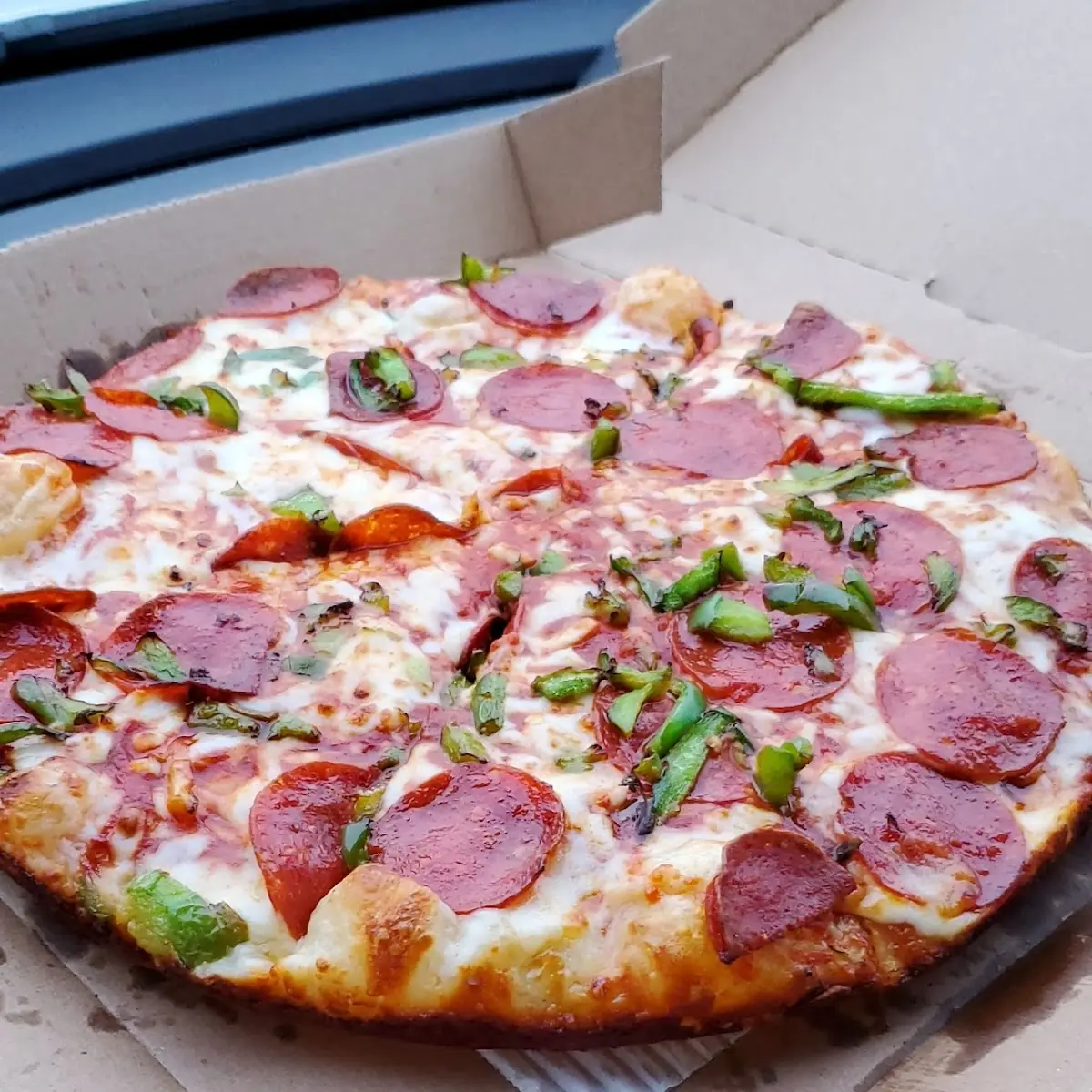 Pepperoni & Green Peppers Deep Dish