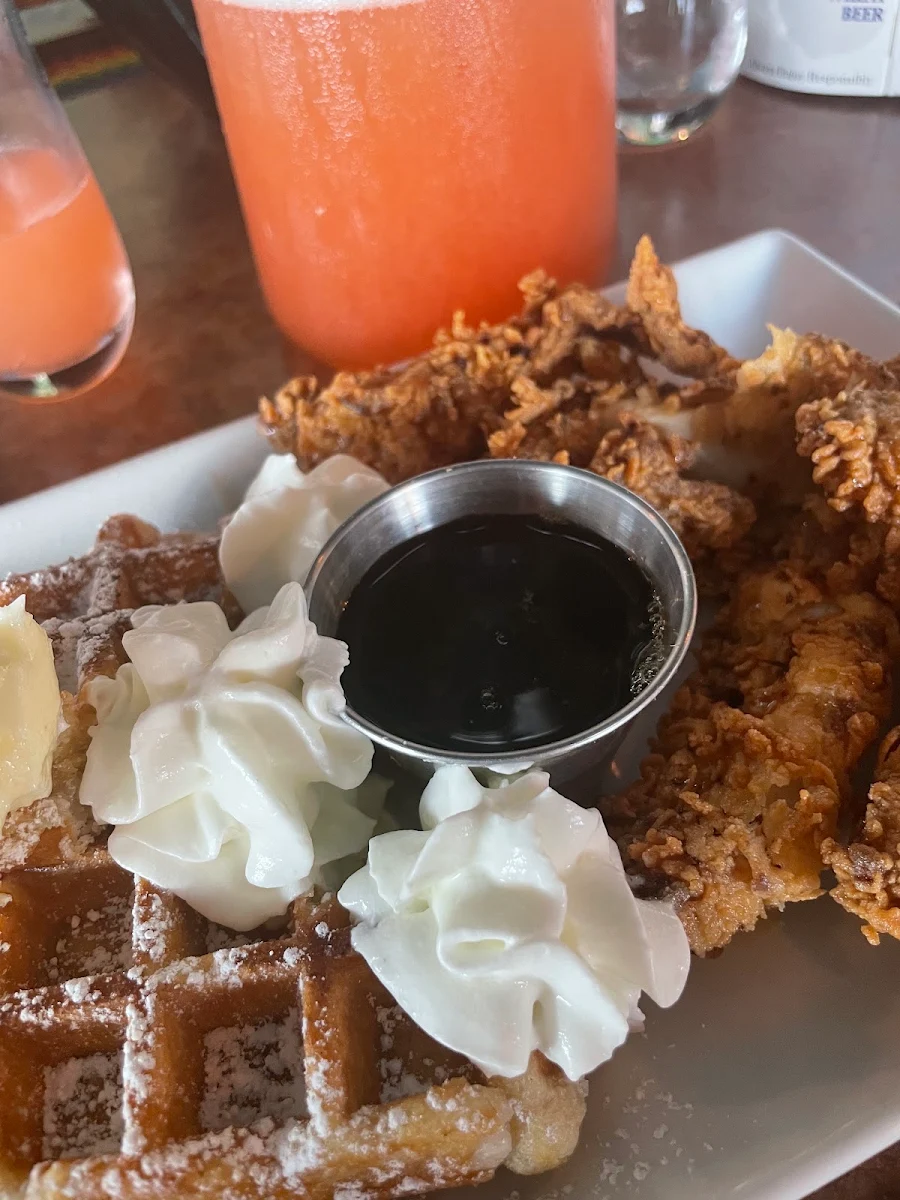 Chicken & Waffles Buttermilk